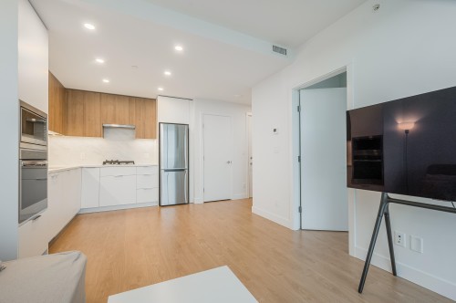 2505-13359 Old Yale Road, Surrey, BC 