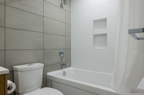 2505-13359 Old Yale Road, Surrey, BC 