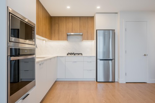 2505-13359 Old Yale Road, Surrey, BC 