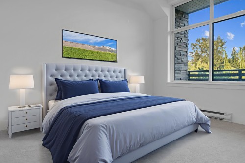 204-9983 Barnston Drive E, Surrey, BC 