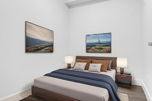 204-9983 Barnston Drive E, Surrey, BC 