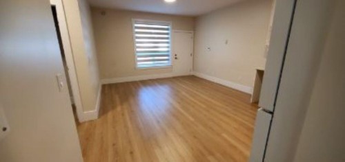 B-10758 142 Street, Surrey, BC 