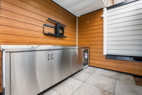 79-16433 19 Avenue, Surrey, BC 