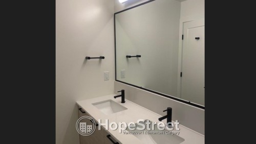 G515-8380 200A Street, Langley, BC 