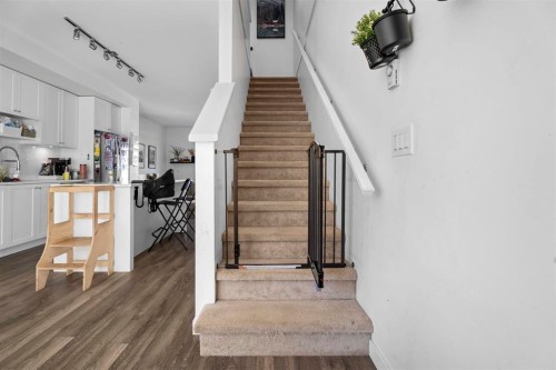 8-16678 25 Avenue, Surrey, BC 