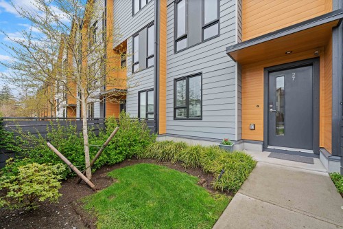 27-16685 25 Avenue, Surrey, BC 