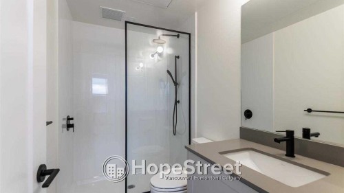 305-27218 Aldergrove Town Center Drive, Langley, BC 