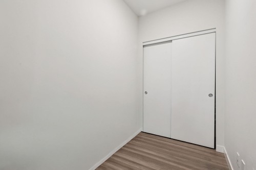 124-10838 Whalley Boulevard, Surrey, BC 