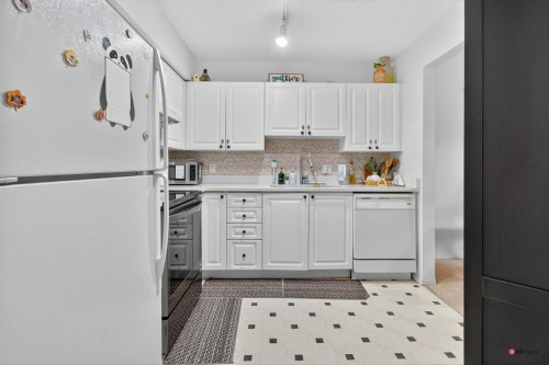 312-12769 72 Avenue, Surrey, BC 