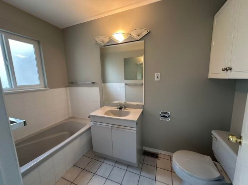14768 Mcdonald Avenue, White Rock, BC 