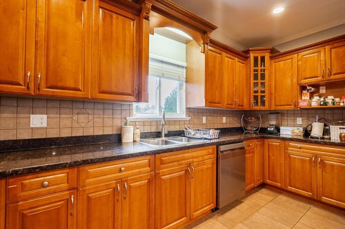 7106 150 Street, Surrey, BC 