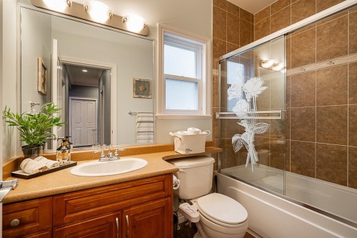 7106 150 Street, Surrey, BC 