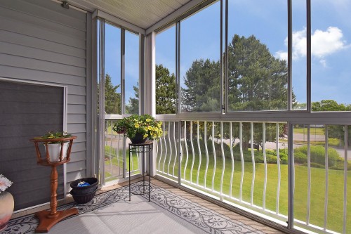 215-5379 205 Street, Langley, BC 