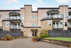 213-1850 Southmere Crescent E Surrey, BC V4A 6Y6