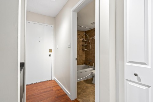 213-1850 Southmere Crescent E, Surrey, BC 