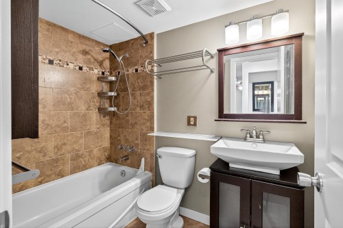 213-1850 Southmere Crescent E, Surrey, BC 