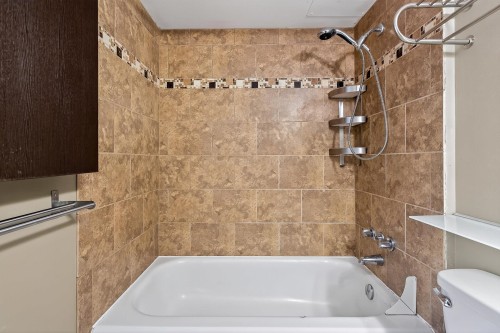 213-1850 Southmere Crescent E, Surrey, BC 