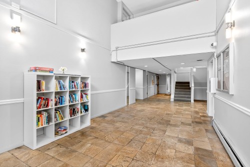 213-1850 Southmere Crescent E, Surrey, BC 