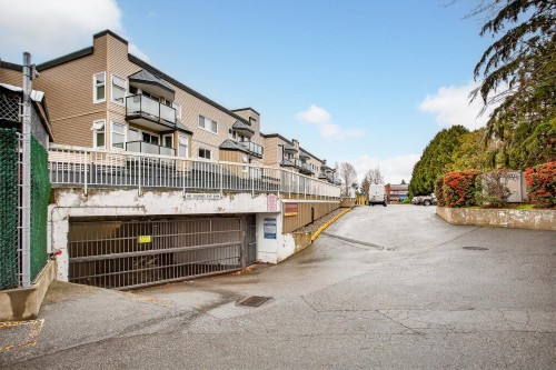 213-1850 Southmere Crescent E, Surrey, BC 