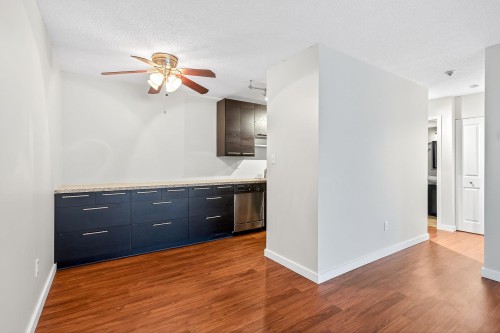213-1850 Southmere Crescent E, Surrey, BC 
