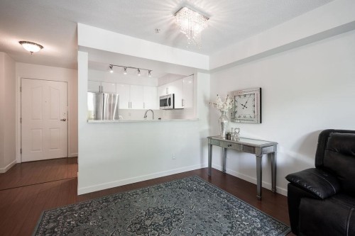 217-8110 120A Street, Surrey, BC 