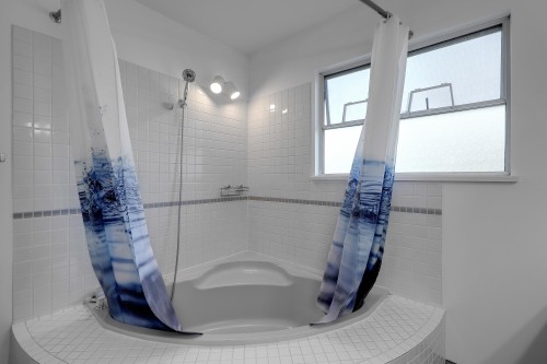 8182 140B Street, Surrey, BC 