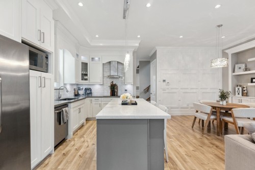 5926 139A Street, Surrey, BC 