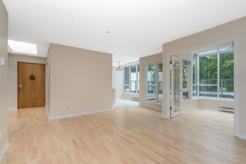 505-1220 Fir Street, White Rock, BC 