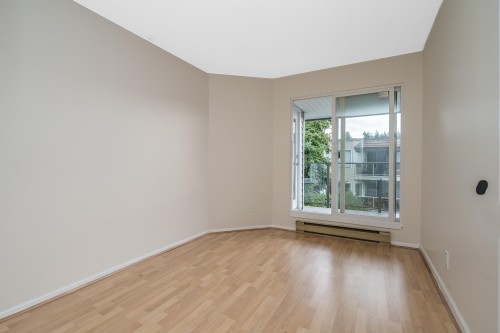 505-1220 Fir Street, White Rock, BC 