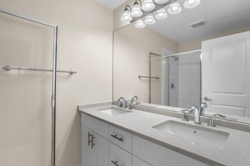 67-6651 203 Street, Langley, BC 