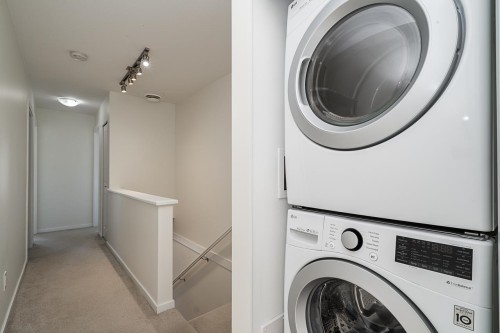 82-16678 25 Avenue, Surrey, BC 