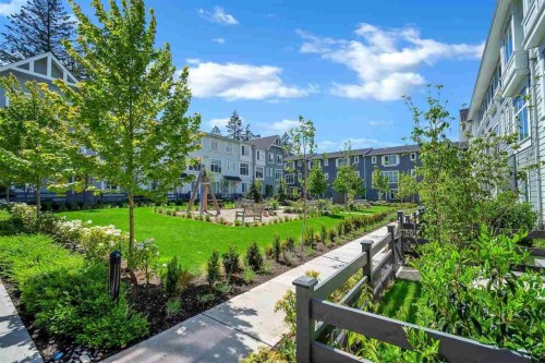 82-16678 25 Avenue, Surrey, BC 