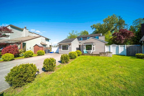 2116 Winston Court, Langley, BC 