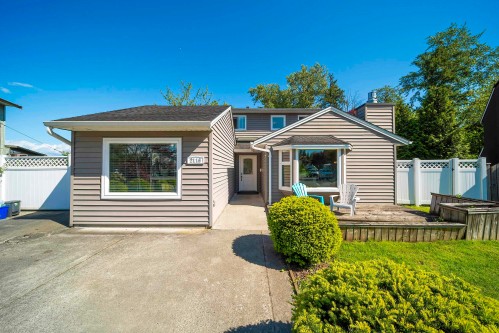 2116 Winston Court, Langley, BC 