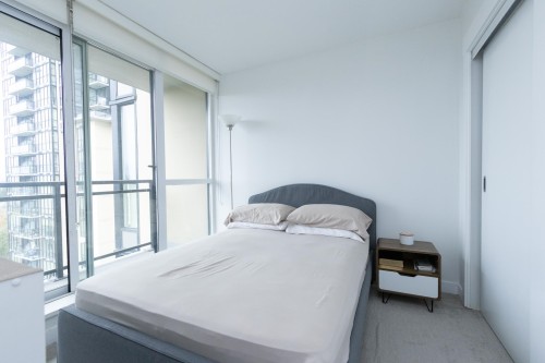 1305-10777 University Drive, Surrey, BC 