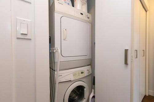 1305-10777 University Drive, Surrey, BC 