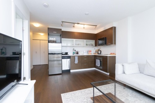 1305-10777 University Drive, Surrey, BC 