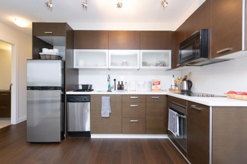 1305-10777 University Drive, Surrey, BC 