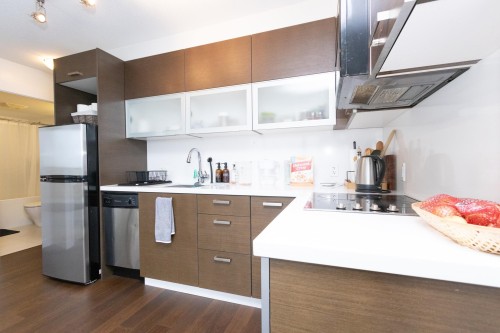 1305-10777 University Drive, Surrey, BC 