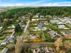 12793 54 Avenue  Surrey, BC V3X 3C1