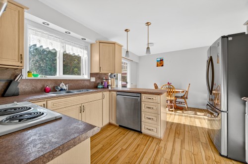 2382 174 Street, Surrey, BC 