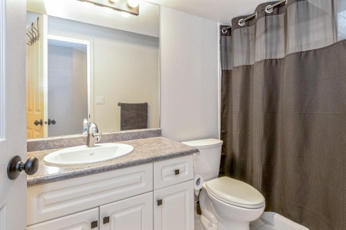 20536 46A Avenue, Langley, BC 