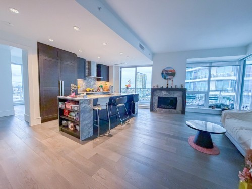 1503-1500 Martin Street  White Rock, BC V4B 0C2