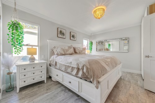 15967 19A Avenue, Surrey, BC 