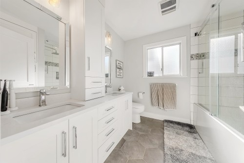 15967 19A Avenue, Surrey, BC 