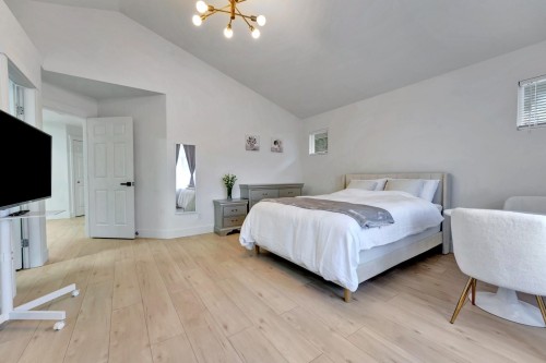 15100 61 Avenue, Surrey, BC 