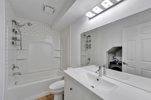 15100 61 Avenue, Surrey, BC 