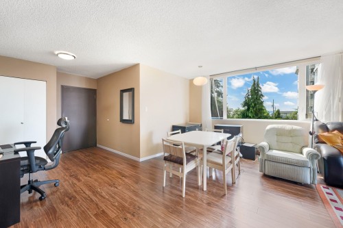 301-1442 Foster Street, White Rock, BC 