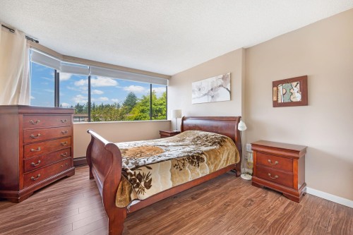 301-1442 Foster Street, White Rock, BC 