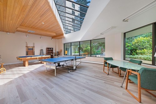 301-1442 Foster Street, White Rock, BC 